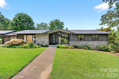 208 Dogwood Ln, Black Mountain, NC, 28711-3706 | Card Image