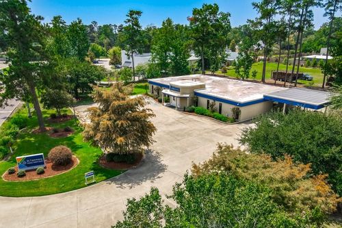 1700 Highway 59, Mandeville, LA, 70448-1904 | Card Image