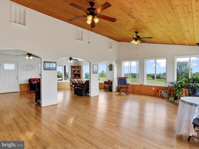 150 N Apple Ridge Rd, House other with 2 bedrooms, 2 bathrooms and null parking in Romney WV | Image 21