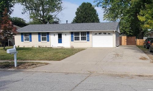 3705 Oakhurst Dr, Kokomo, IN, 46902-3616 | Card Image
