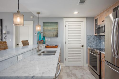 527-9300 Baytowne Wharf Blvd, Miramar Beach, FL, 32550-1810 | Card Image