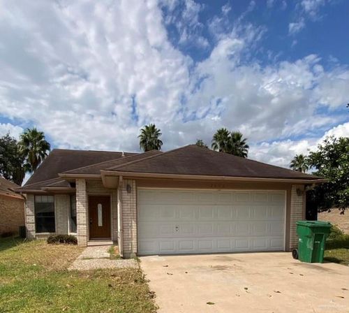 2802 Ashley Dr, Pharr, TX, 78577-6909 | Card Image