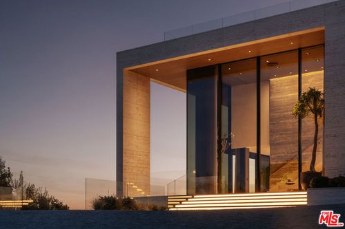 684 Firth Ave, LOS ANGELES, CA, 90049-2051 | Card Image