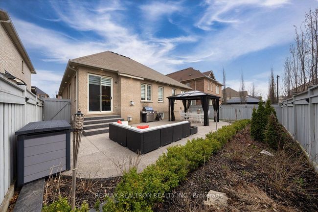 13 Fairmont Ridge Trail, House other with 5 bedrooms, 4 bathrooms and 4 parking in Nobleton ON | Image 47
