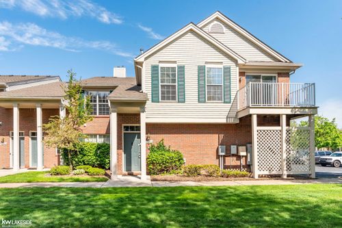 43971 Elm Drive, Sterling Heights, MI, 48313 | Card Image