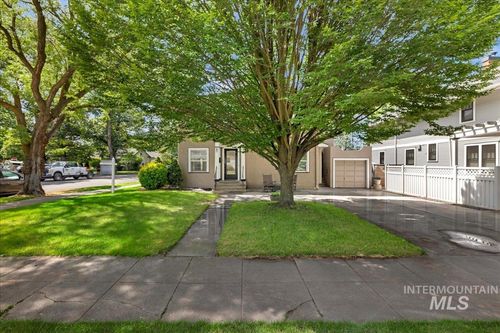 1701 W Resseguie St, Boise, ID, 83702-3934 | Card Image