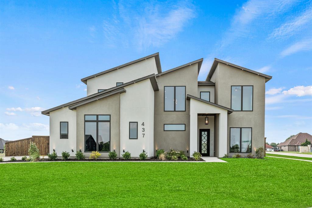 Whispering Way, Red Oak, TX 75154