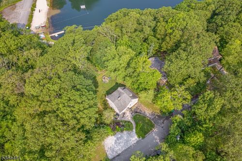 250 Waconia Rd, Highland Lakes, NJ, 07422-1700 | Card Image