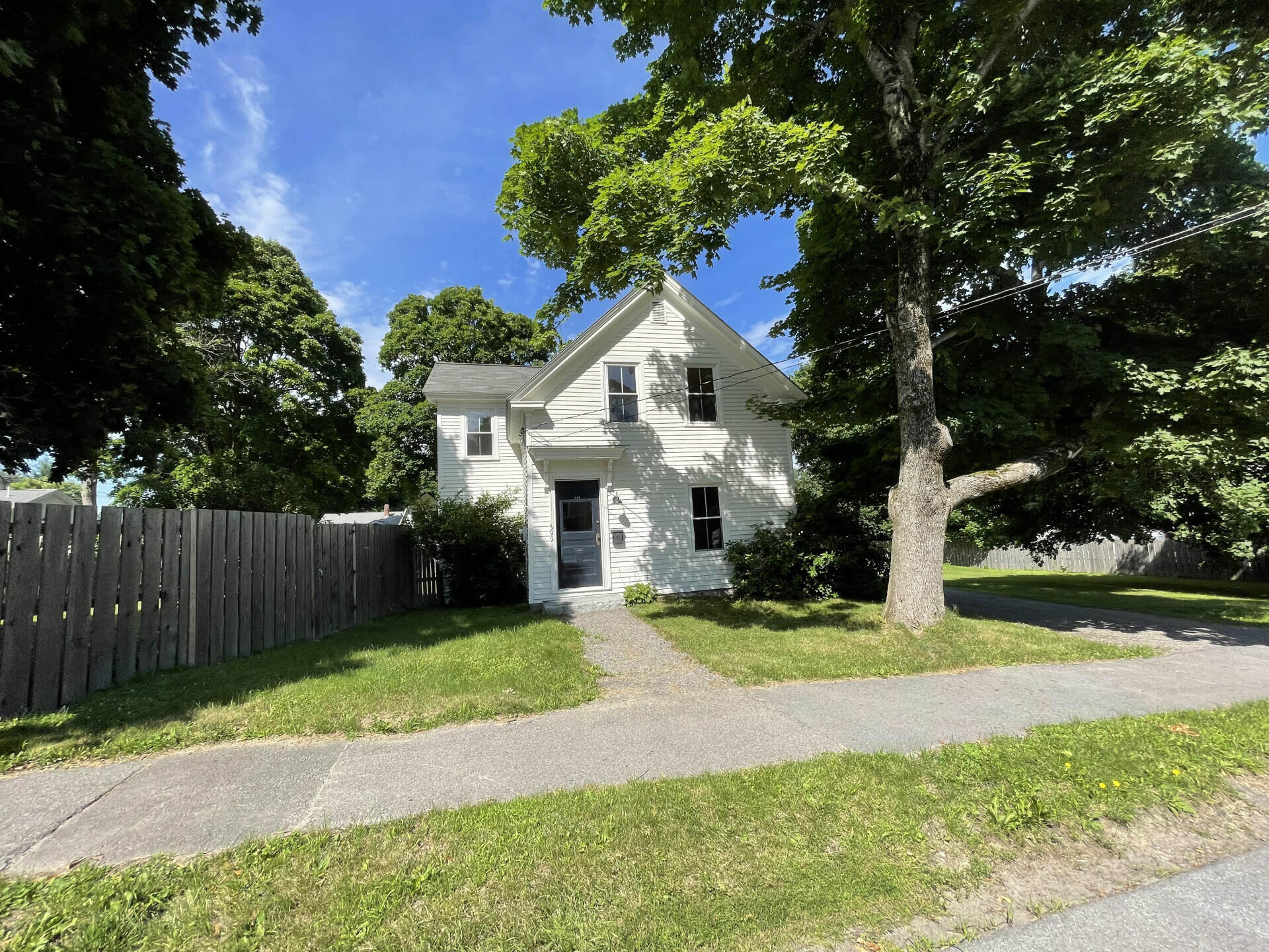 Buck St, Bangor, ME 04401