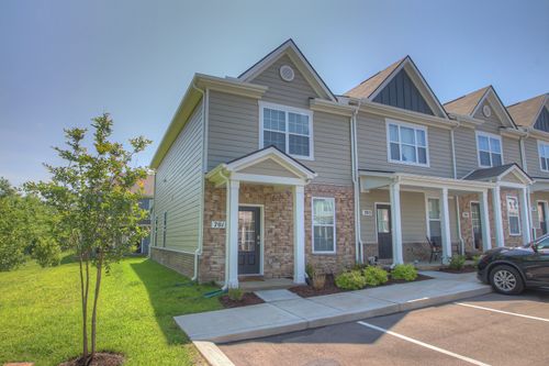 701 Dallas Dr, Columbia, TN, 38401-1069 | Card Image