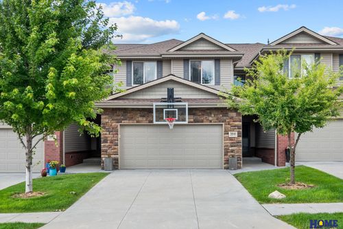 3841 Pablo Ln, Lincoln, NE, 68516-6203 | Card Image