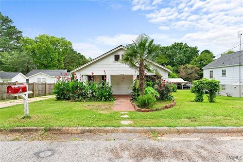 1818 25th Ave, Northport, AL, 35476-5424 | Card Image