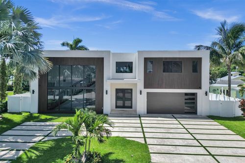 2728 Ne 31st St, Lighthouse Point, FL, 33064-8533 | Card Image