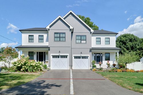 206-206 Country Road, Fairfield, CT, 06824 | Card Image