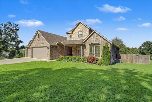 33 Ledbetter Ln, Bella Vista, AR, 72715-5566 | Card Image