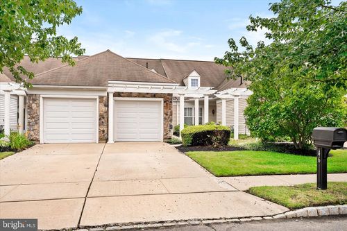 46 Sparrow Dr, HAMILTON, NJ, 08690-2462 | Card Image