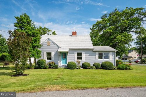 812 Bay View Dr, DEALE, MD, 20751-9614 | Card Image