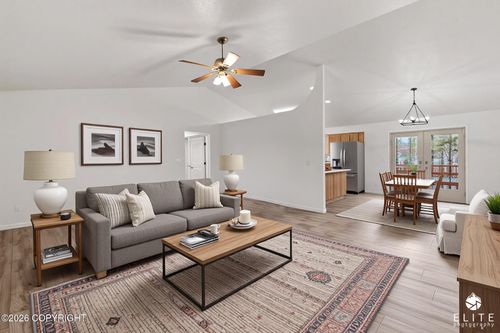 1200 N Golden Hills Dr, Palmer, AK, 99645-8915 | Card Image