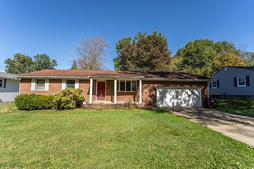 509 Towson Dr Nw, Warren, OH, 44483-1736 | Card Image