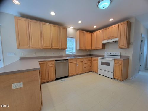 109 Wayfield Ave, Durham, NC, 27713-7077 | Card Image