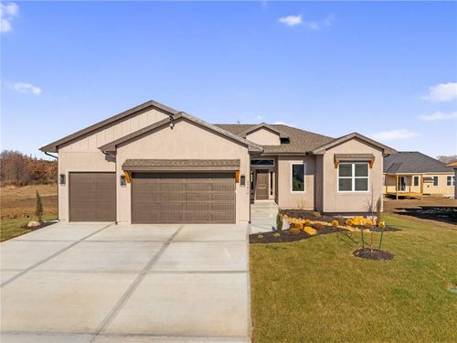 25016 W 89th Ter, Lenexa, KS, 66227-4067 | Card Image