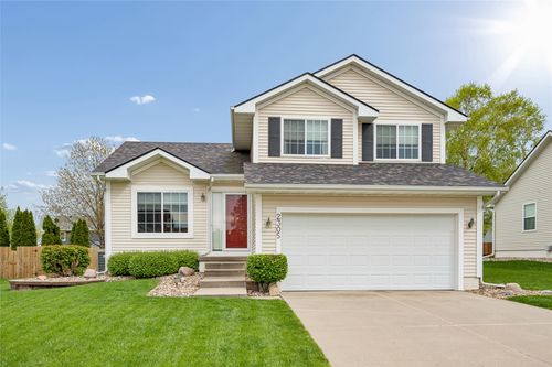 2305 Nw Maple St, Ankeny, IA, 50023-9244 | Card Image