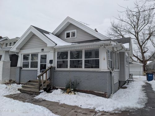 4427 Asbury Dr, Toledo, OH, 43612-1809 | Card Image