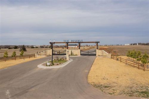 20782 Nw Rush Creek Rd, Edmond, OK, 73025 | Card Image