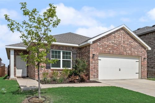 10357 Burnfoot Ln, Crowley, TX, 76036-4216 | Card Image