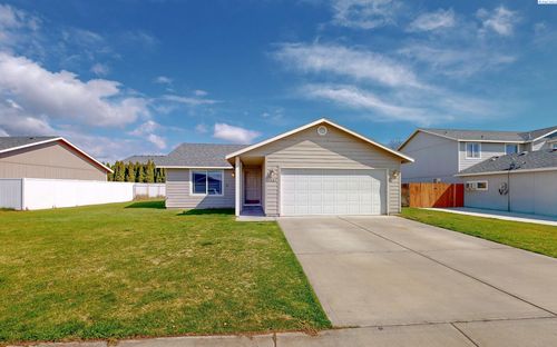 4507 Muris Lane, Pasco, WA, 99301 | Card Image