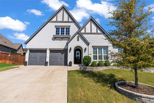 1317 Highpoint Way, Roanoke, TX, 76262-2084 | Card Image