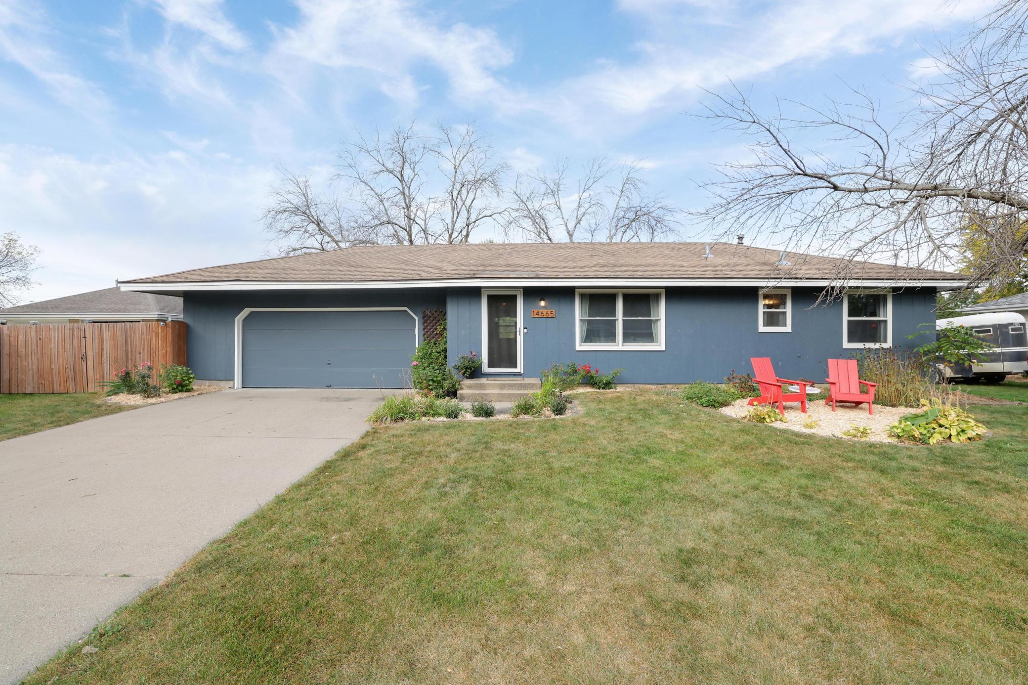 Delft Ave, Rosemount, MN 55068