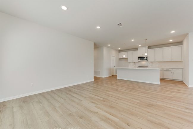 5813 Edward Dr, House other with 3 bedrooms, 2 bathrooms and null parking in Aubrey TX | Image 15