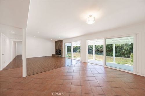 18600 Celtic St, Porter Ranch, CA, 91326 | Card Image