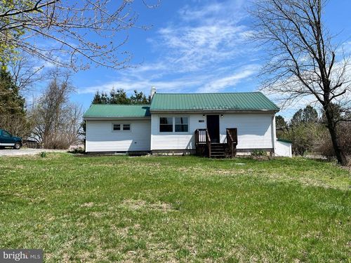 3700 Baltimore Pike, HANOVER, PA, 17331-9675 | Card Image