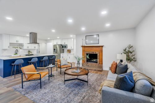 1175 N Locust Ln, Provo, UT, 84604-3608 | Card Image