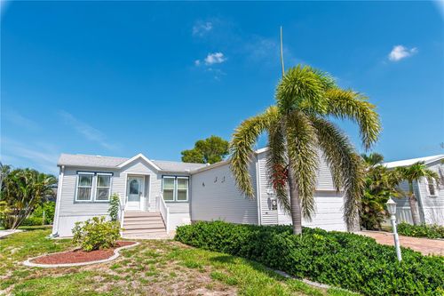 28 Windmill Blvd, PUNTA GORDA, FL, 33950-7326 | Card Image