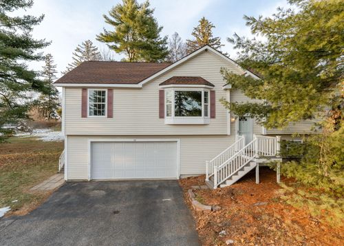 79 Frost Street, Portland, ME, 04102 | Card Image