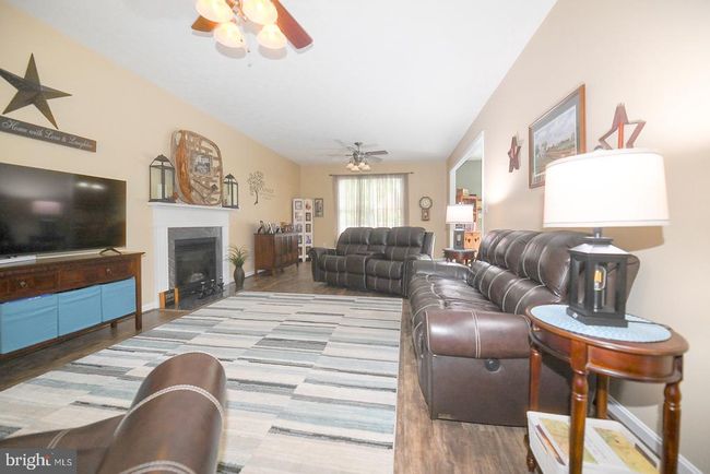 21481 Indian Bridge Rd, House other with 4 bedrooms, 3 bathrooms and null parking in California MD | Image 16