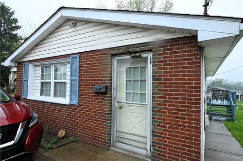 1915 Maratta Rd, Aliquippa, PA, 15001-4151 | Card Image
