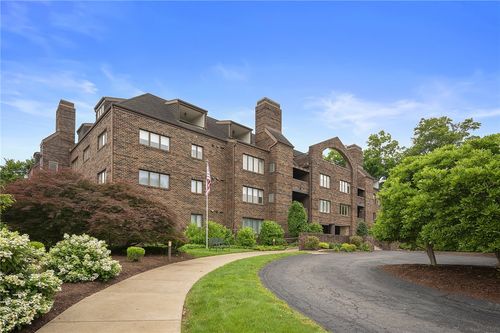 301-316 Beaver Street, Sewickley, PA, 15143 | Card Image