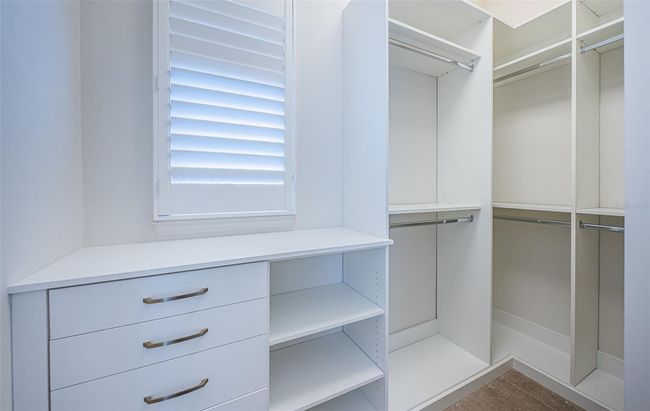 147 Bay Point Dr Ne, House other with 4 bedrooms, 4 bathrooms and null parking in St Petersburg FL | Image 51