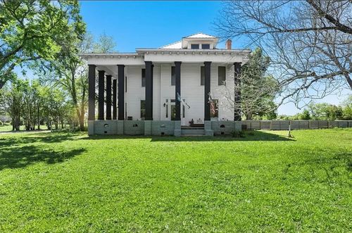 1004 S Old Temple Rd, Lorena, TX, 76655-3517 | Card Image