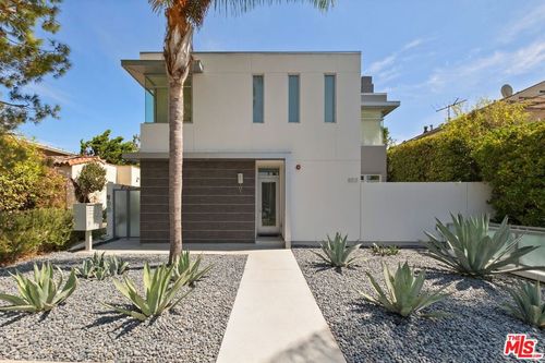 104-853 21st Street, Santa Monica, CA, 90403 | Card Image