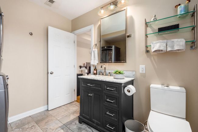 108 Hamilton Ave, Condo with 2 bedrooms, 2 bathrooms and null parking in Columbus OH | Image 12