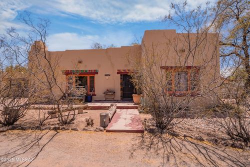 3956 E Camino De Palmas, Tucson, AZ, 85711-5315 | Card Image