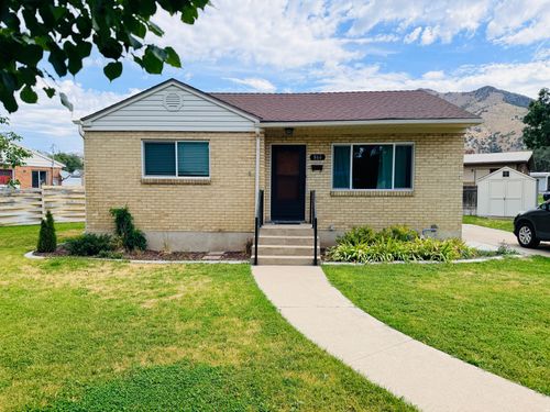 866 Hillcrest Ave, Logan, UT, 84321-3636 | Card Image