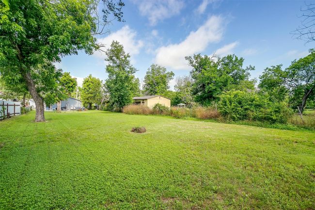 Beautiful Backyard | Image 33