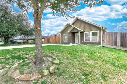 3021 Sparrow St, Houston, TX, 77051-3517 | Card Image