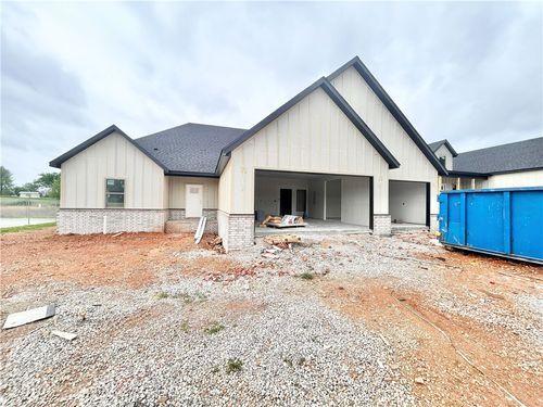 2221 Crane Ave, Pea Ridge, AR, 72751-3068 | Card Image